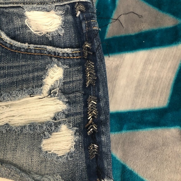 Hollister High-Waisted Shorts - Picture 5 of 5